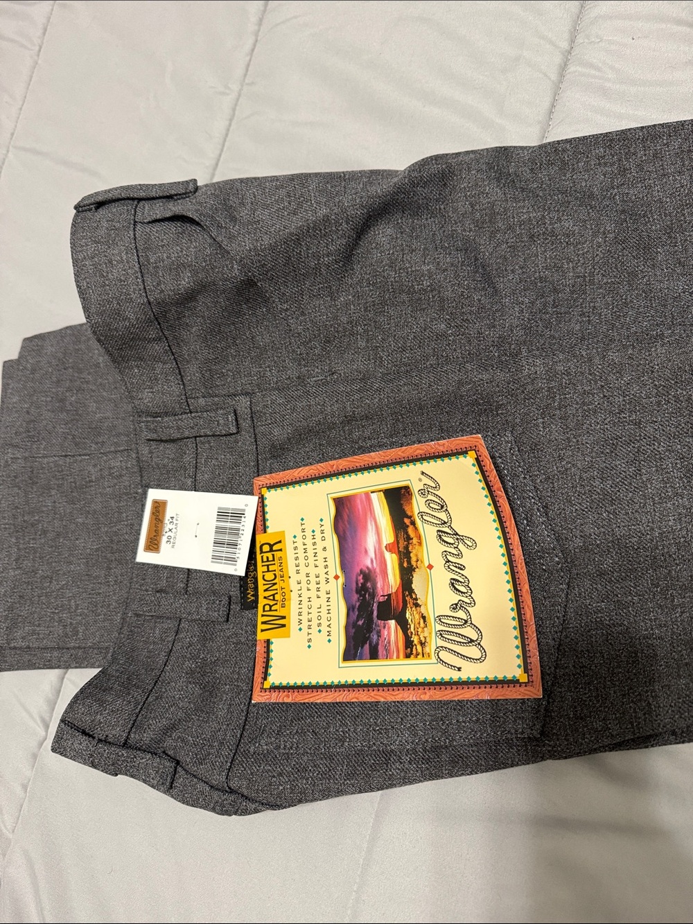 Wrangler Men’s Gray Flat-Front Pant Boot Jeans